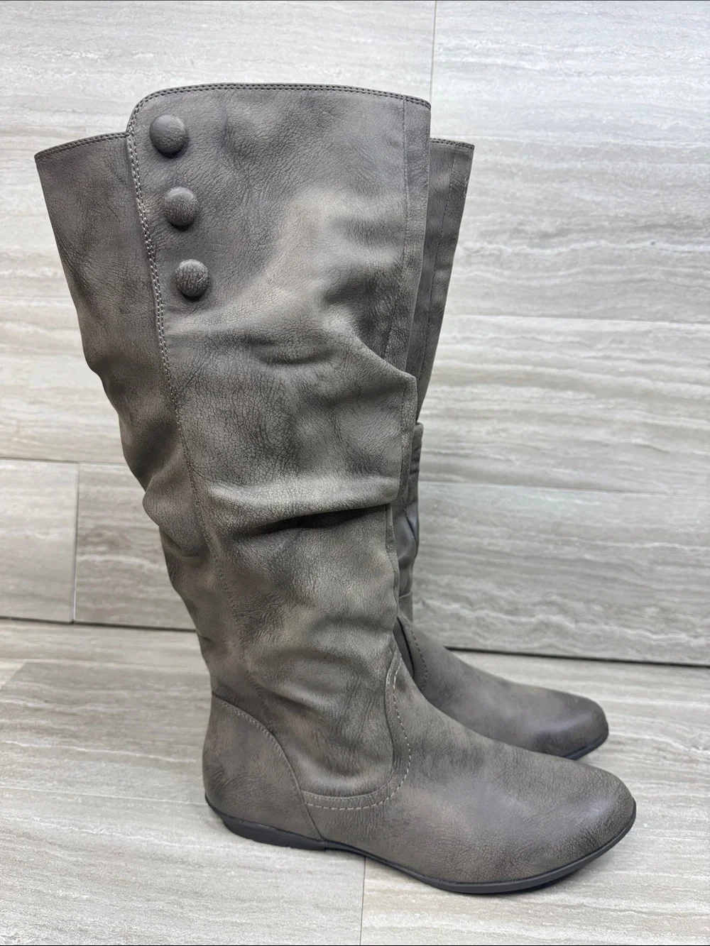 Cliffs by White Mountain Vegan Leather Slouchy Knee-High Boots Womens Size 7